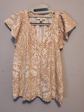 LOFT Cream & Tan Paisley V-Neck Flutter Sleeve Blouse